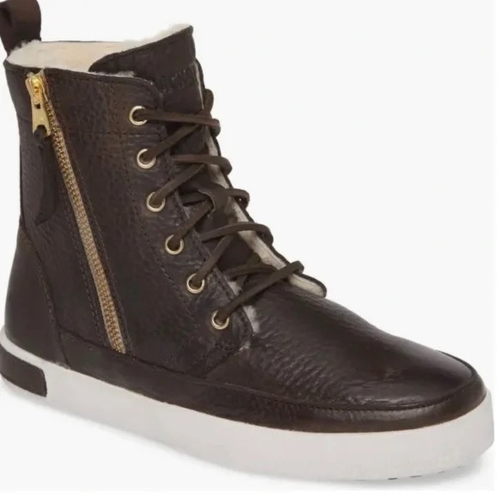 NWT BLACKSTONE CW96 Shearling Lined Boots